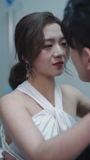闪婚大叔是爹地（97集）每天分享短剧